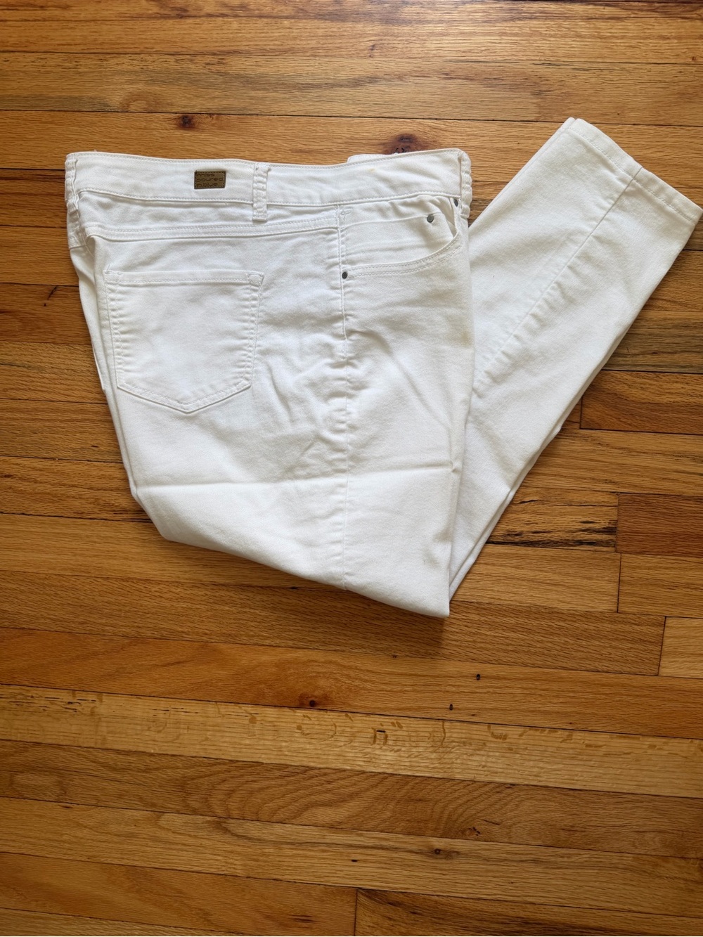 Women’s White Slim Fit Jeans